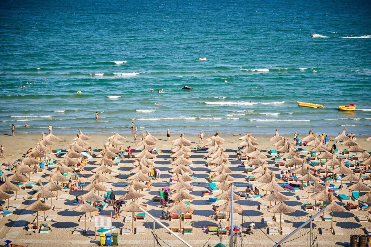 La Vida Loca Apartment Summerland Mamaia Exteriér fotografie