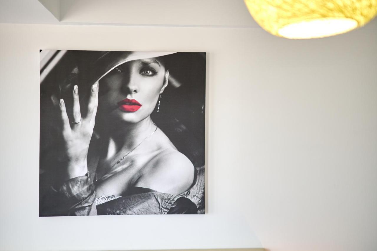 La Vida Loca Apartment Summerland Mamaia Exteriér fotografie