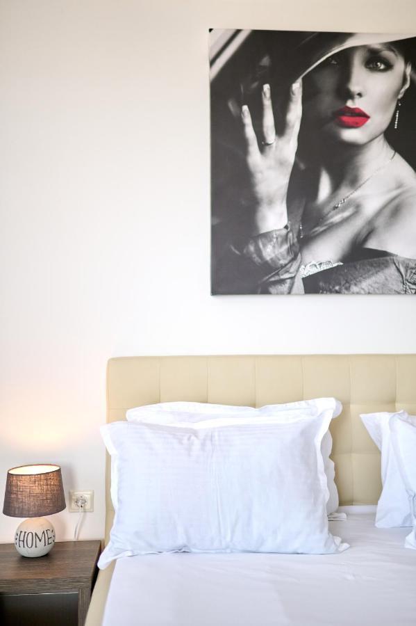 La Vida Loca Apartment Summerland Mamaia Exteriér fotografie
