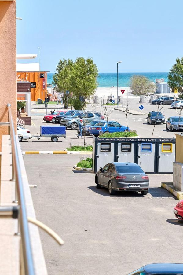 La Vida Loca Apartment Summerland Mamaia Exteriér fotografie